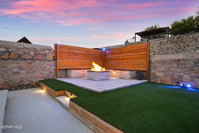 733 BIRMINGHAM Place, El Paso, TX 79928