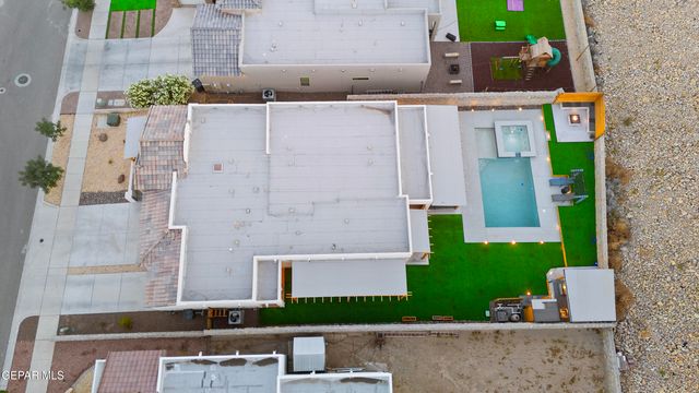 733 BIRMINGHAM Place, El Paso, TX 79928