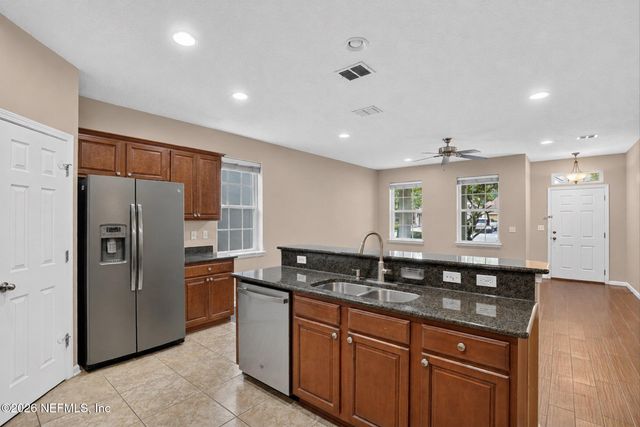 12205 LAVENHORN Road, Jacksonville, FL 32258