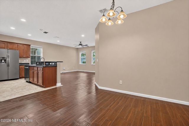 12205 LAVENHORN Road, Jacksonville, FL 32258