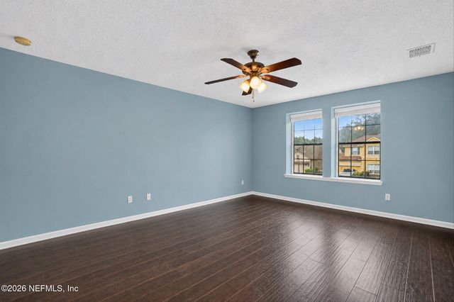 12205 LAVENHORN Road, Jacksonville, FL 32258