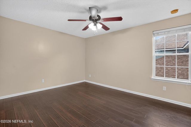 12205 LAVENHORN Road, Jacksonville, FL 32258