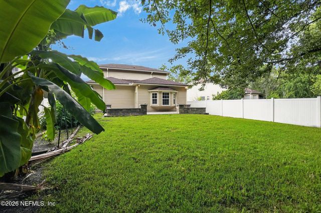 12205 LAVENHORN Road, Jacksonville, FL 32258