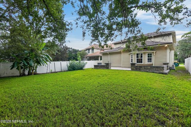12205 LAVENHORN Road, Jacksonville, FL 32258