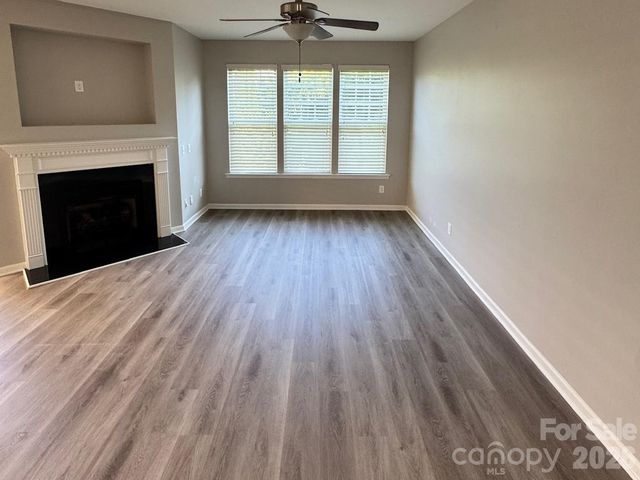 11198 Bridgewater Drive, Huntersville, NC 28078