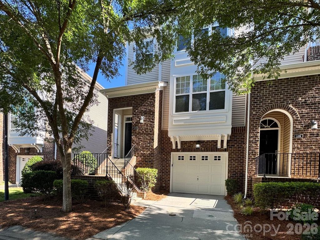 11198 Bridgewater Drive, Huntersville, NC 28078