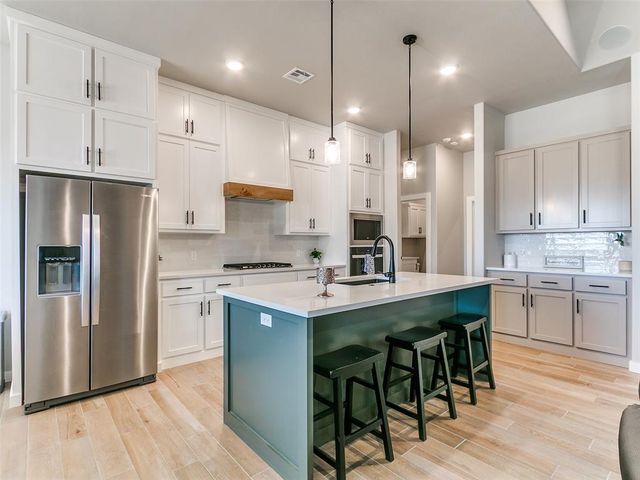 11617 SW 58th Street, Mustang, OK 73064