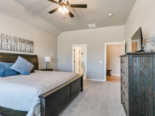 11617 SW 58th Street, Mustang, OK 73064