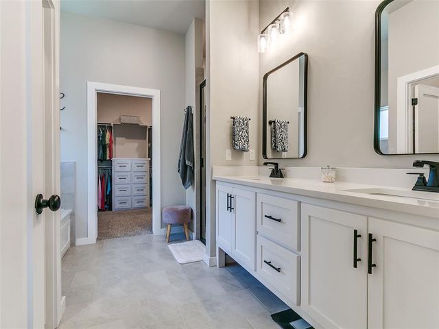 11617 SW 58th Street, Mustang, OK 73064