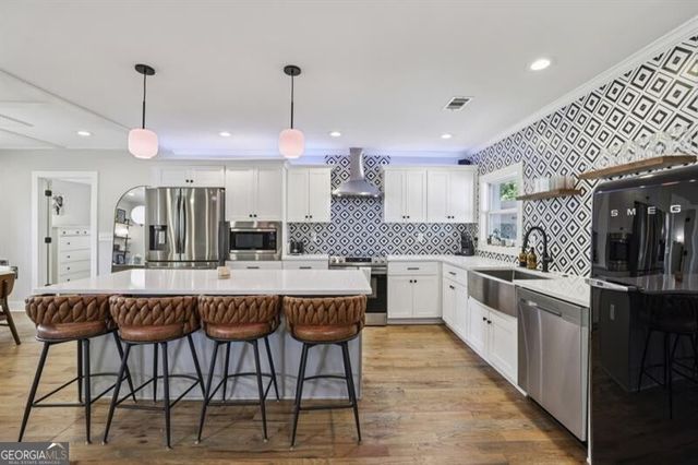 1702 Valencia Road, Decatur, GA 30032