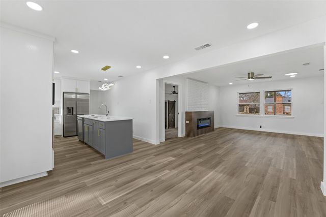 11046 Delford Circle, Dallas, TX 75228