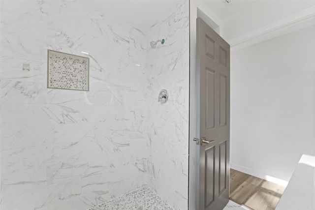 11046 Delford Circle, Dallas, TX 75228