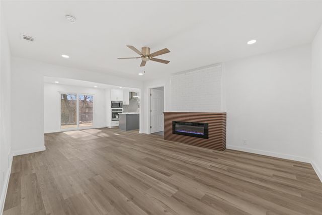 11046 Delford Circle, Dallas, TX 75228