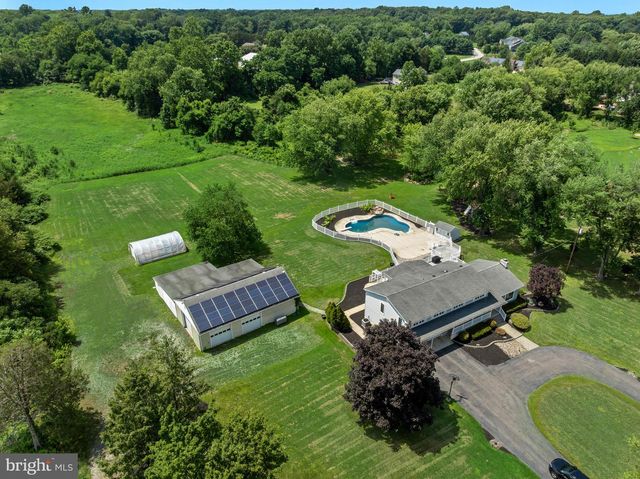 1581 COMMISSIONERS RD, Mullica Hill, NJ 08062