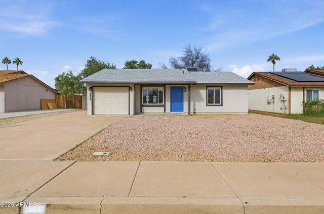 2030 W PORTOBELLO Avenue, Mesa, AZ 85202