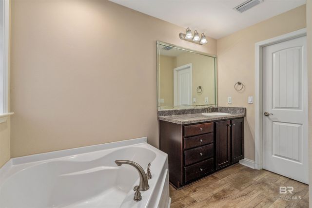 200 Farringdon Boulevard, Fairhope, AL 36532