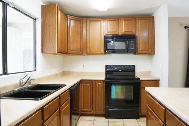 52145 Avenida Bermudas, La Quinta, CA 92253