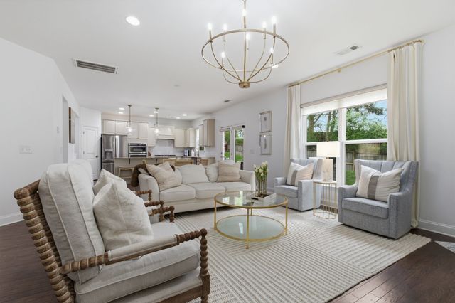 3008 Davinci Ct, Thompsons Station, TN 37179