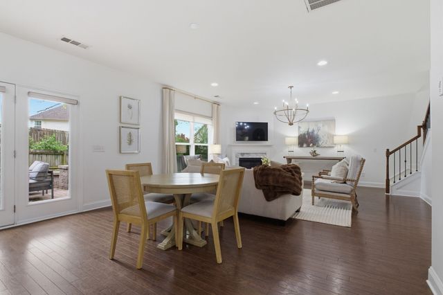 3008 Davinci Ct, Thompsons Station, TN 37179