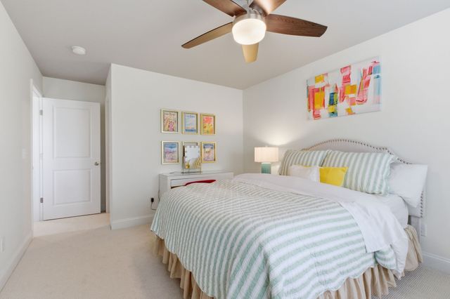 3008 Davinci Ct, Thompsons Station, TN 37179