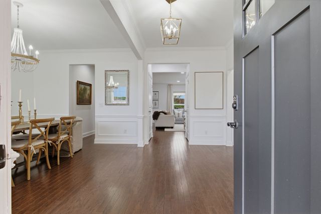 3008 Davinci Ct, Thompsons Station, TN 37179