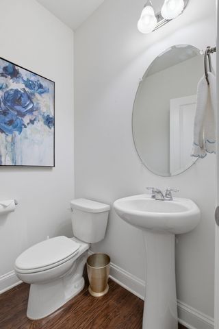 3008 Davinci Ct, Thompsons Station, TN 37179