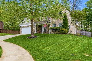 3008 Davinci Ct, Thompsons Station, TN 37179