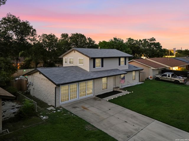 5127 CRUSADE DR, San Antonio, TX 78218