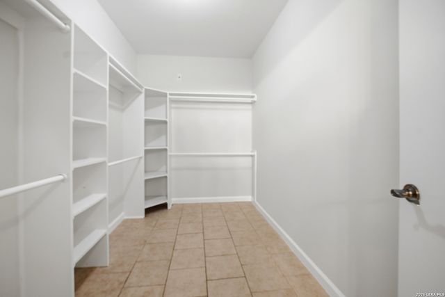 5127 CRUSADE DR, San Antonio, TX 78218