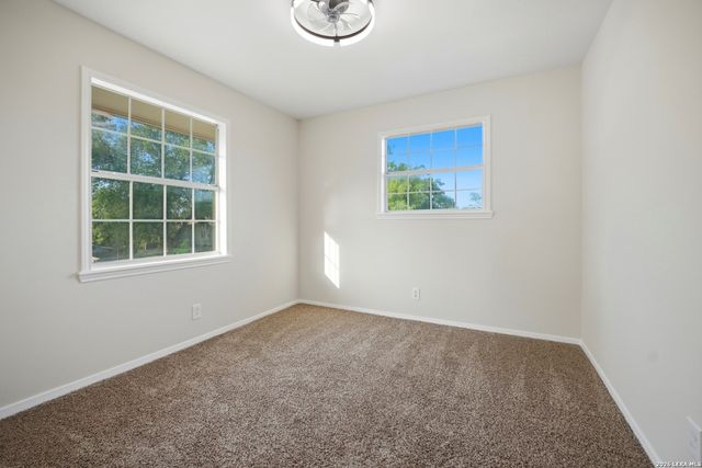 5127 CRUSADE DR, San Antonio, TX 78218
