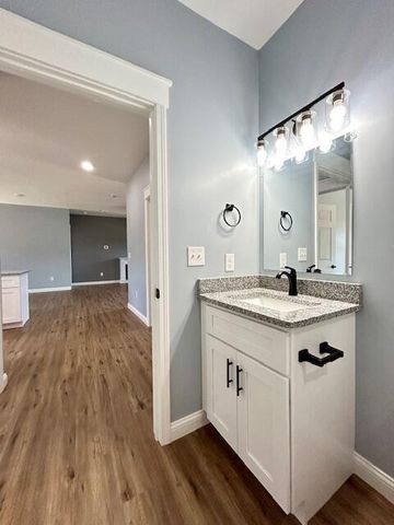 1318 E Mt Vernon Street, Somerset, KY 42501