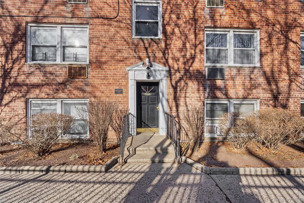 6291 Broadway A6, Bronx, NY 10471