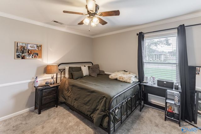 2205 Victoria Drive SW, Decatur, AL 35603