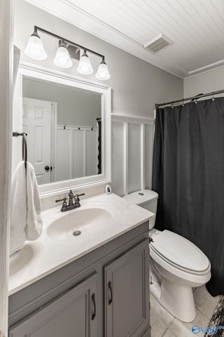 2205 Victoria Drive SW, Decatur, AL 35603