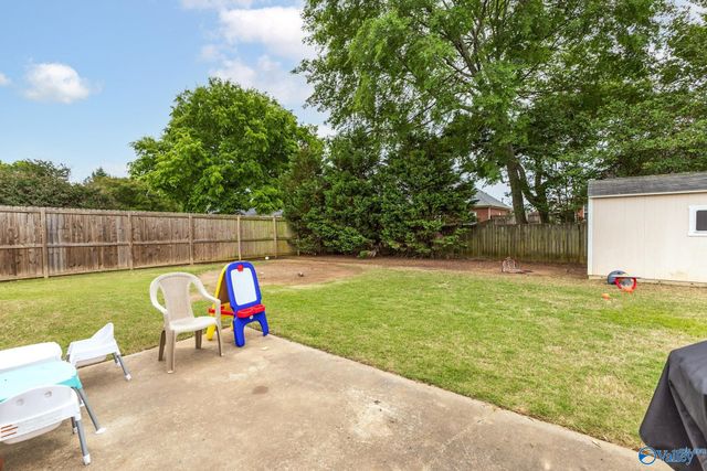 2205 Victoria Drive SW, Decatur, AL 35603