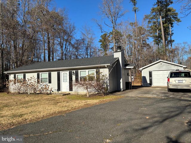 50 GREENWAY DR, Colonial Beach, VA 22443