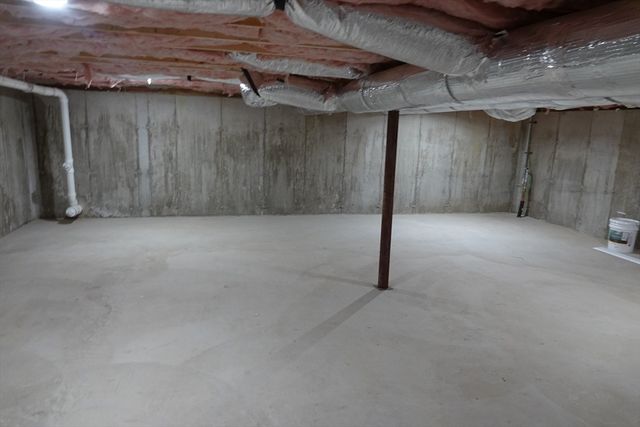 6 Pondover Rd ADU, Billerica, MA 01821