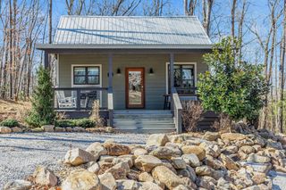 191 Waters Edge Way, Tracy City, TN 37387