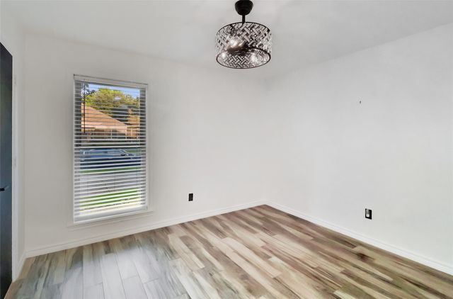 2722 Stoneridge Drive, Garland, TX 75044