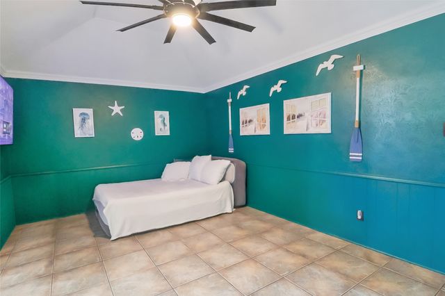 2722 Stoneridge Drive, Garland, TX 75044