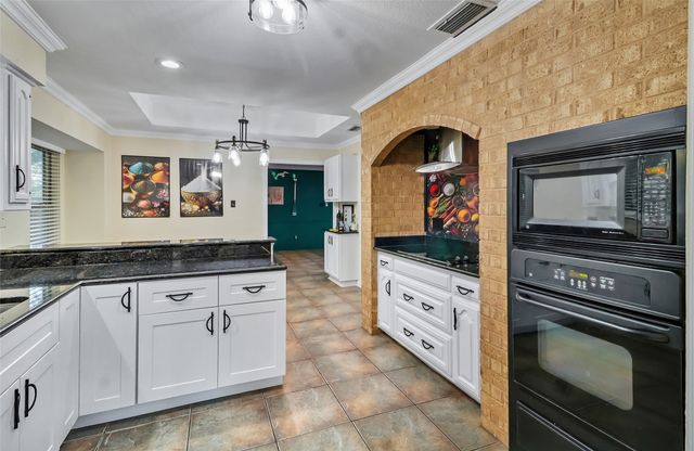 2722 Stoneridge Drive, Garland, TX 75044