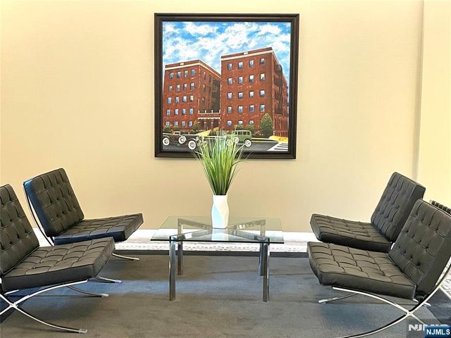 855 Broad Avenue B2, Ridgefield, NJ 07657