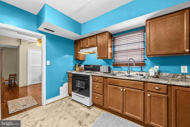 720 N PATRICK ST, Alexandria, VA 22314