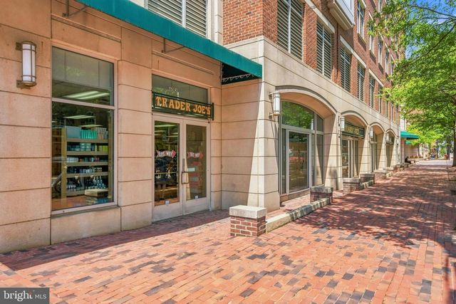 720 N PATRICK ST, Alexandria, VA 22314