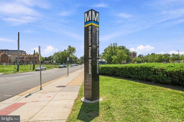 720 N PATRICK ST, Alexandria, VA 22314