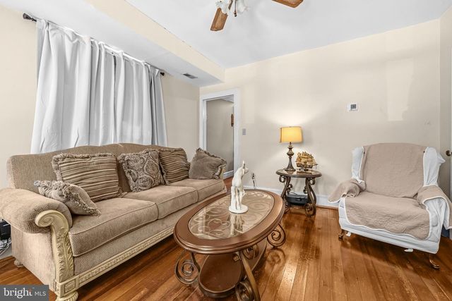 720 N PATRICK ST, Alexandria, VA 22314