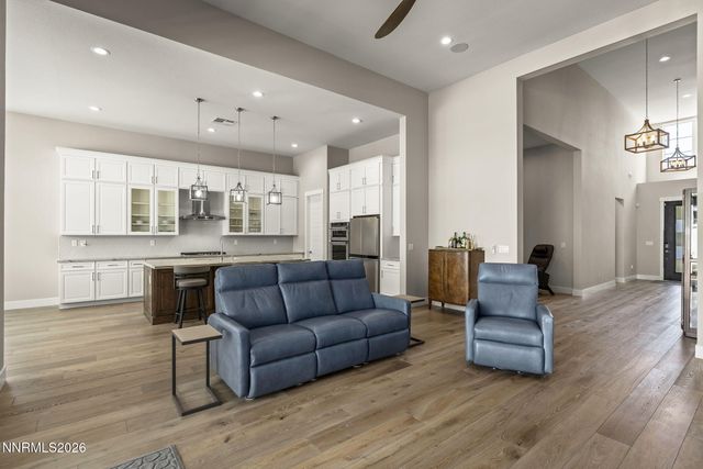 721 W Pleasant Oak Trail, Reno, NV 89511