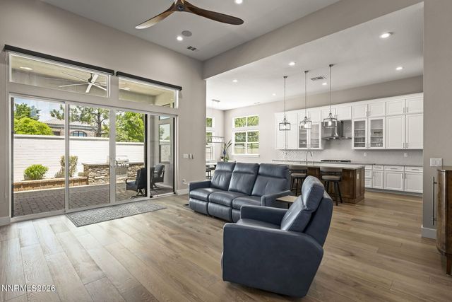 721 W Pleasant Oak Trail, Reno, NV 89511