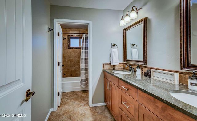 3938 Agua Caliente Drive, Las Cruces, NM 88012