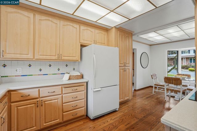 491 Butterfield Pl, Moraga, CA 94556